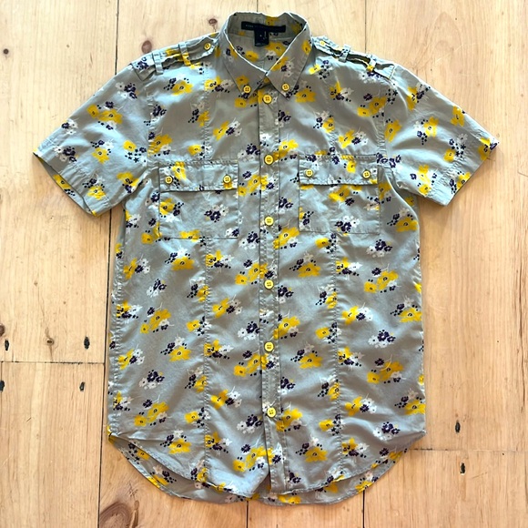 Marc Jacobs Floral Short Sleeve Button-Down - Picture 1 of 5